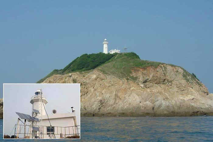 lighthouse11ongdo.jpg