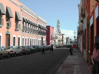 un_Puebla.jpg